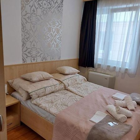 Myrelax Apartment - Hajdúszoboszló Eksteriør bilde